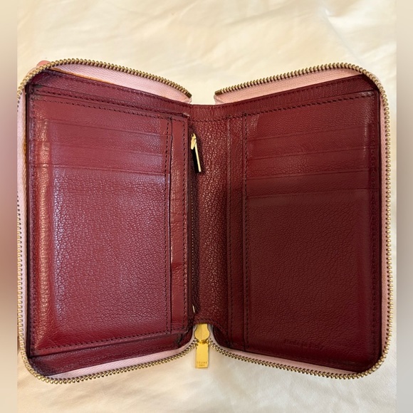 Celine light pink wallet - Picture 7 of 9